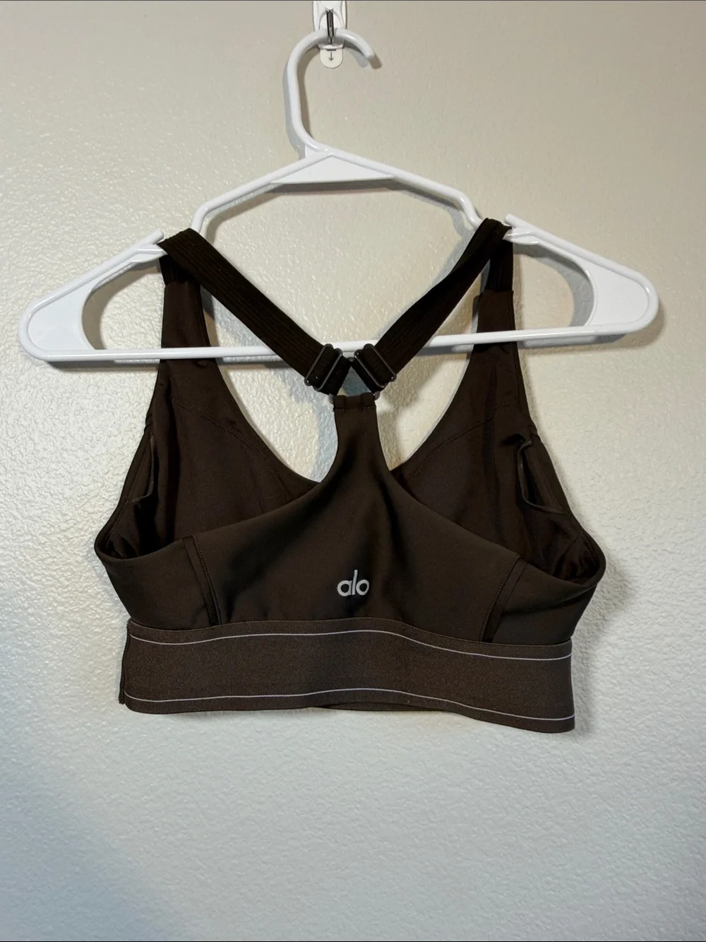 ALO Yoga Suit Up Bra in Espresso - S